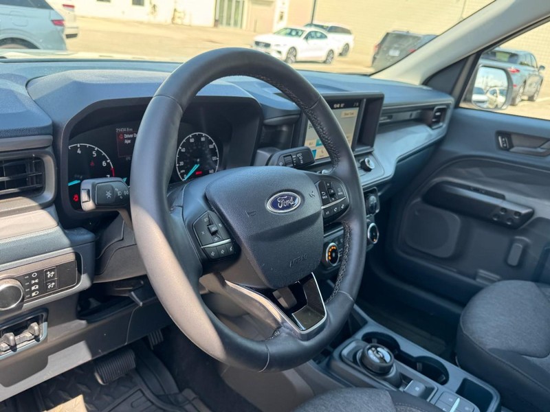 Ford Maverick Vehicle Full-screen Gallery Image 15