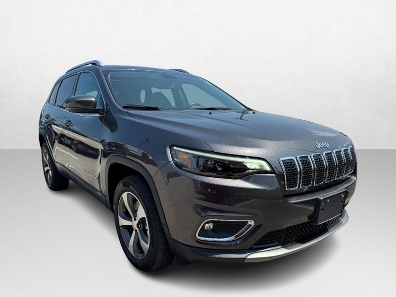 Jeep Cherokee Vehicle Full-screen Gallery Image 03