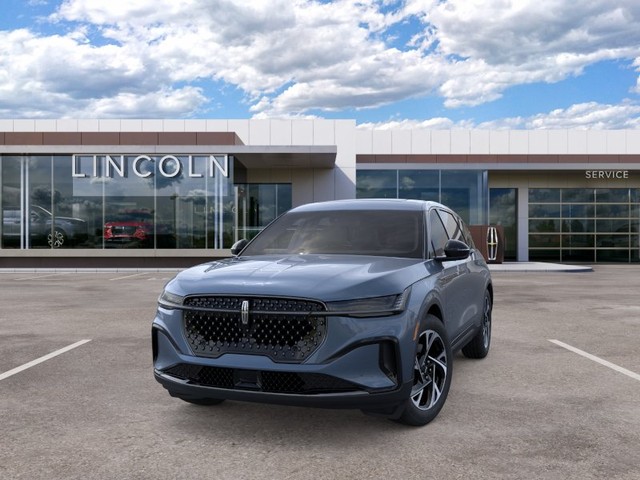 2026 Lincoln Nautilus Premiere thumbnail image 02