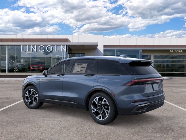 2026 Lincoln Nautilus Premiere thumbnail image 04