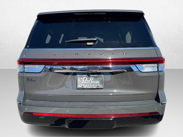 2024 Lincoln Navigator L Black Label thumbnail image 06