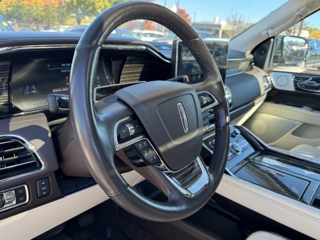 2024 Lincoln Navigator L Black Label thumbnail image 15