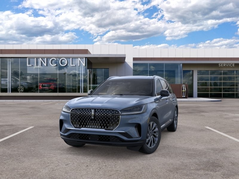 Lincoln Aviator Vehicle Full-screen Gallery Image 02