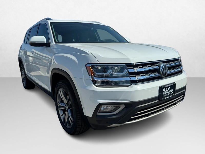 Volkswagen Atlas Vehicle Full-screen Gallery Image 03