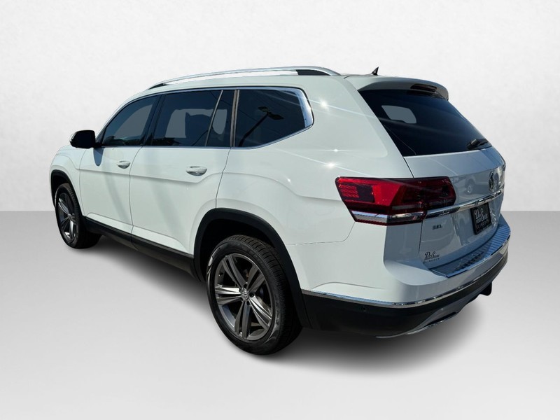 Volkswagen Atlas Vehicle Full-screen Gallery Image 07