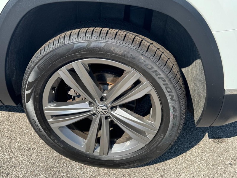Volkswagen Atlas Vehicle Full-screen Gallery Image 27