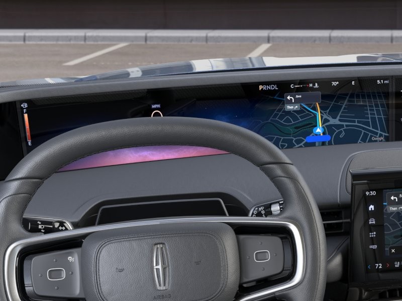 Lincoln Nautilus Vehicle Full-screen Gallery Image 13