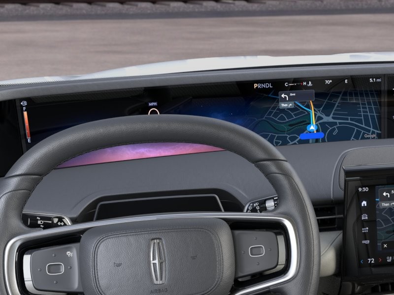 Lincoln Nautilus Vehicle Full-screen Gallery Image 13