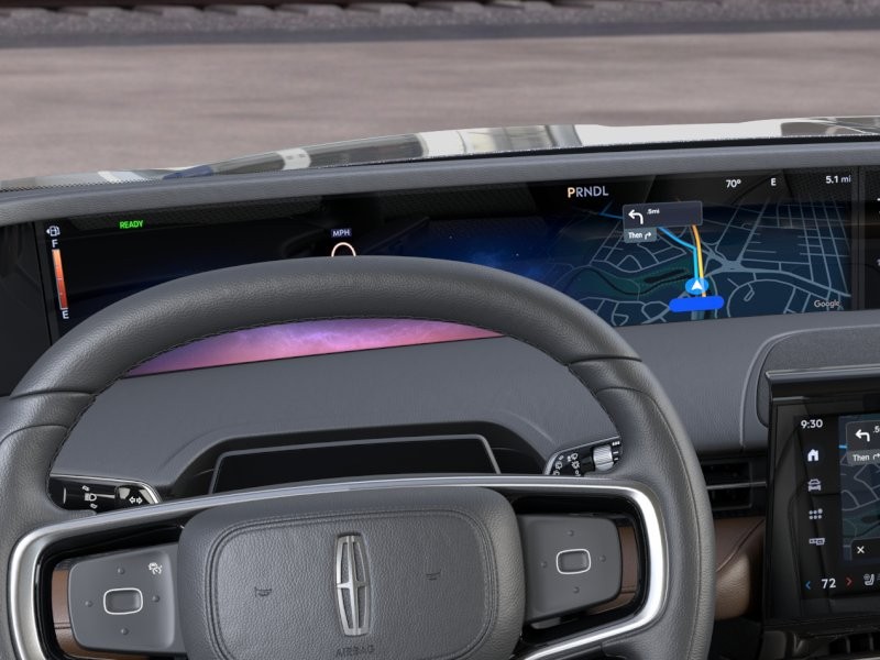 Lincoln Nautilus Vehicle Full-screen Gallery Image 13