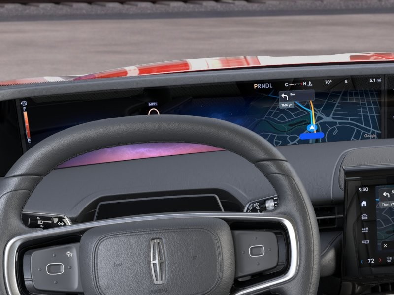 Lincoln Nautilus Vehicle Full-screen Gallery Image 13
