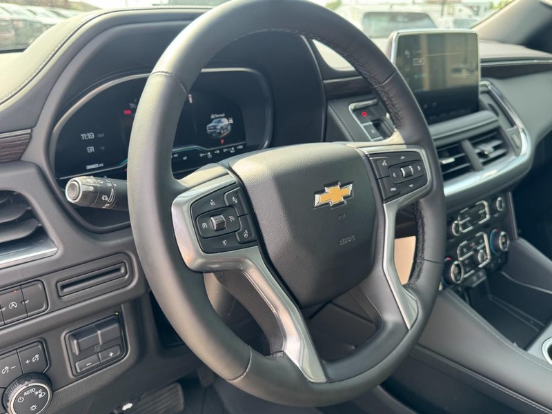 Chevrolet Tahoe Vehicle Full-screen Gallery Image 15