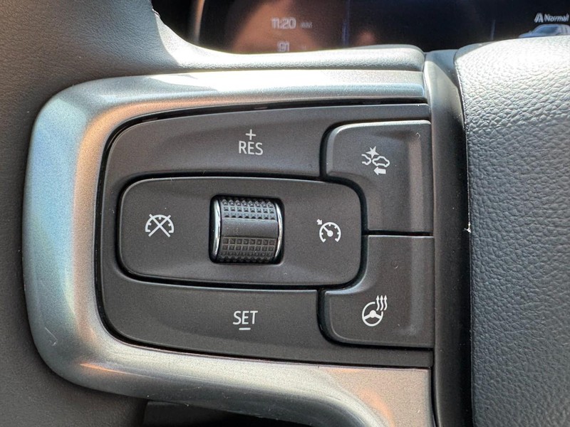 Chevrolet Tahoe Vehicle Full-screen Gallery Image 18