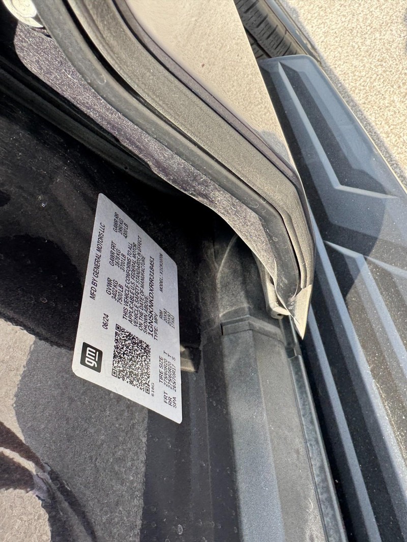 Chevrolet Tahoe Vehicle Full-screen Gallery Image 28