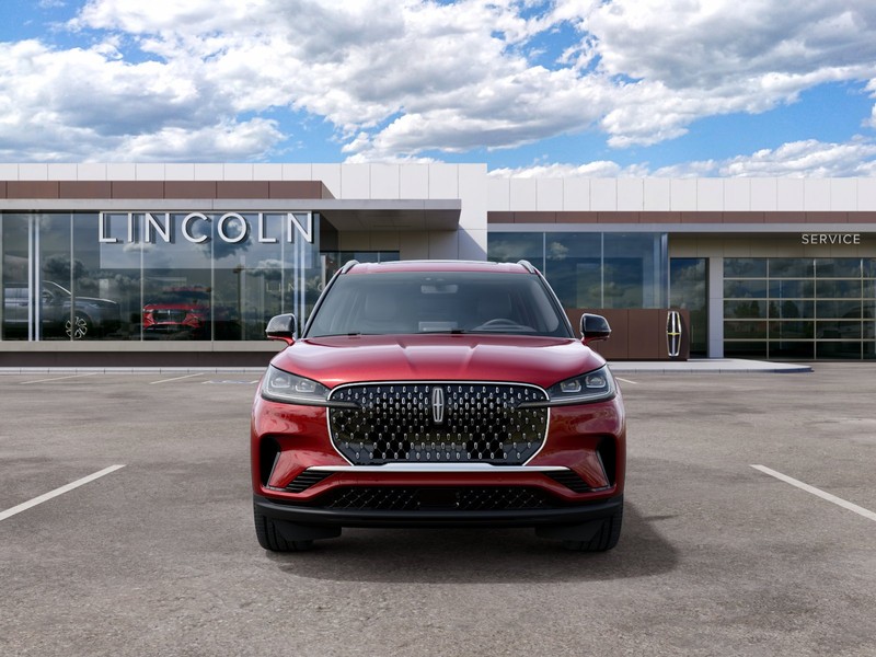 Lincoln Aviator Vehicle Full-screen Gallery Image 03