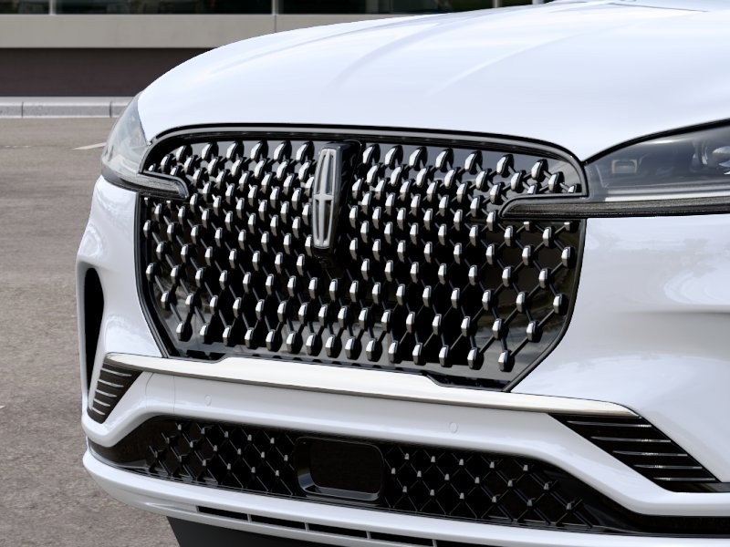 Lincoln Aviator Vehicle Full-screen Gallery Image 17
