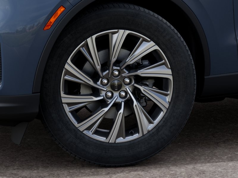 Lincoln Aviator Vehicle Full-screen Gallery Image 19