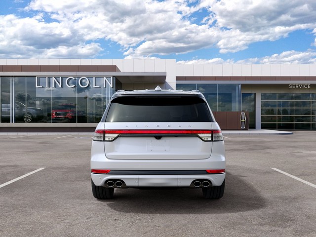 2027 Lincoln Aviator Leather thumbnail image 07