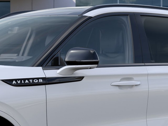 2027 Lincoln Aviator Leather thumbnail image 20