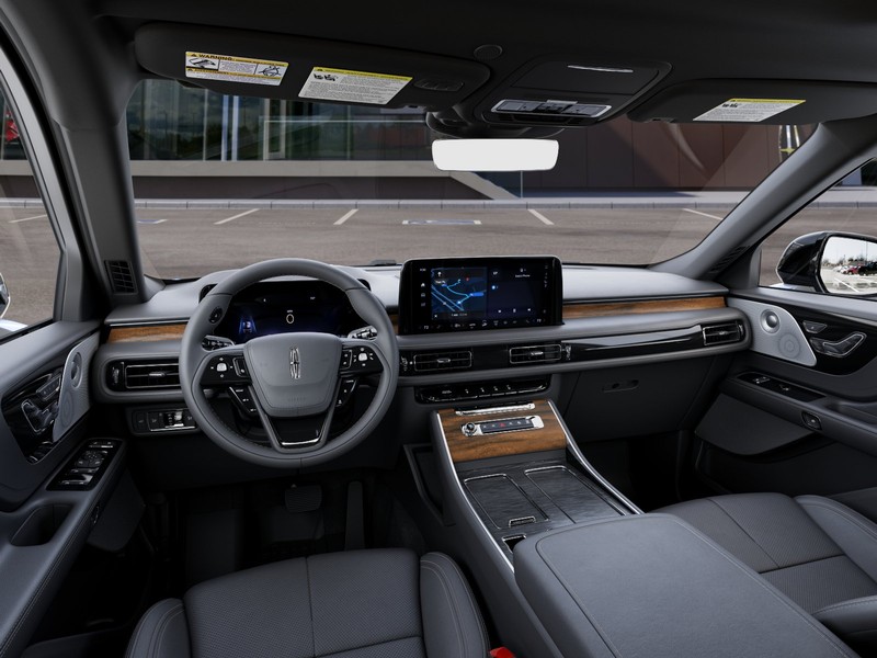Lincoln Aviator Vehicle Full-screen Gallery Image 09