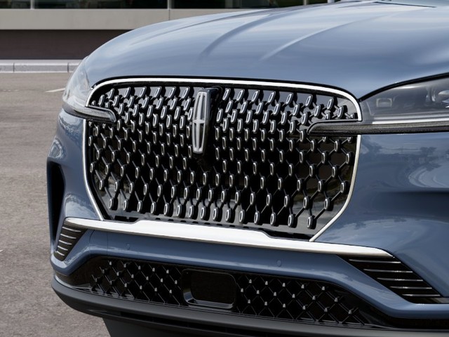 2027 Lincoln Aviator Leather thumbnail image 17