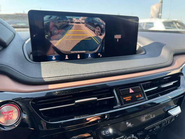 2022 Acura MDX w/Technology Pkg thumbnail image 24