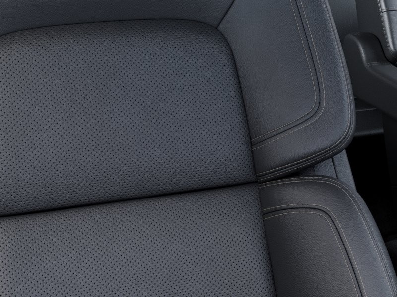 Lincoln Aviator Vehicle Full-screen Gallery Image 16