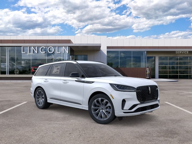 Lincoln Aviator Vehicle Full-screen Gallery Image 07