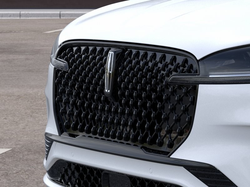 Lincoln Aviator Vehicle Full-screen Gallery Image 17