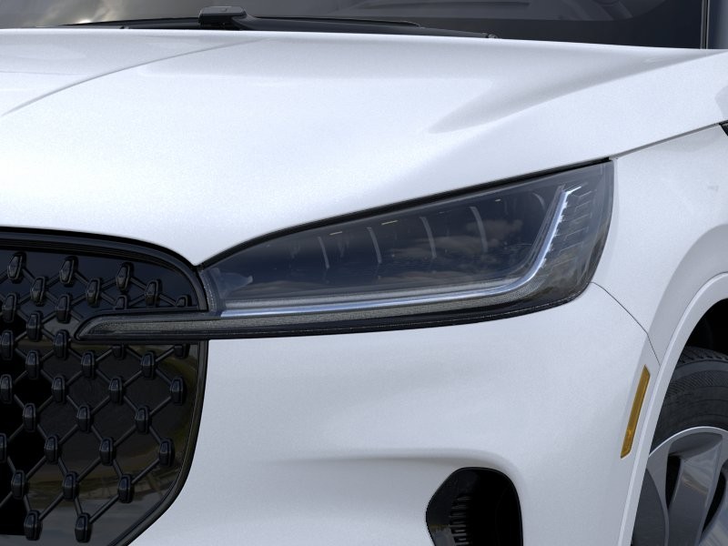 Lincoln Aviator Vehicle Full-screen Gallery Image 18