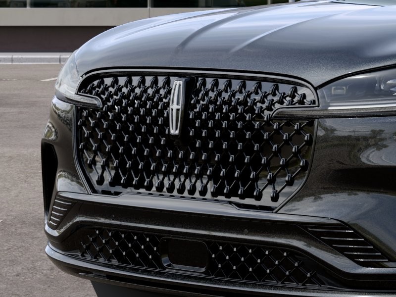 Lincoln Aviator Vehicle Full-screen Gallery Image 17