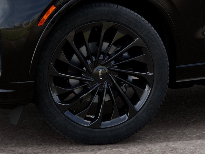 Lincoln Aviator Vehicle Full-screen Gallery Image 19