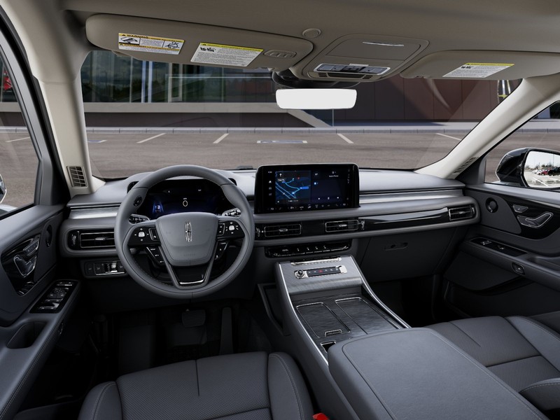 Lincoln Aviator Vehicle Full-screen Gallery Image 09