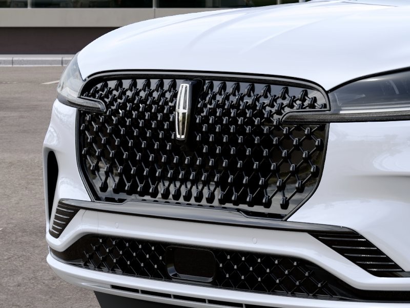 Lincoln Aviator Vehicle Full-screen Gallery Image 17