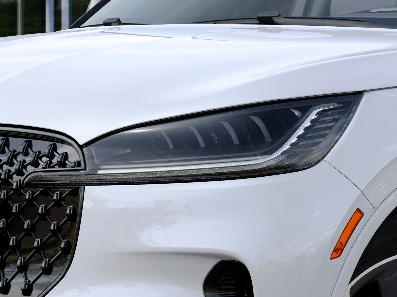 Lincoln Aviator Vehicle Full-screen Gallery Image 18