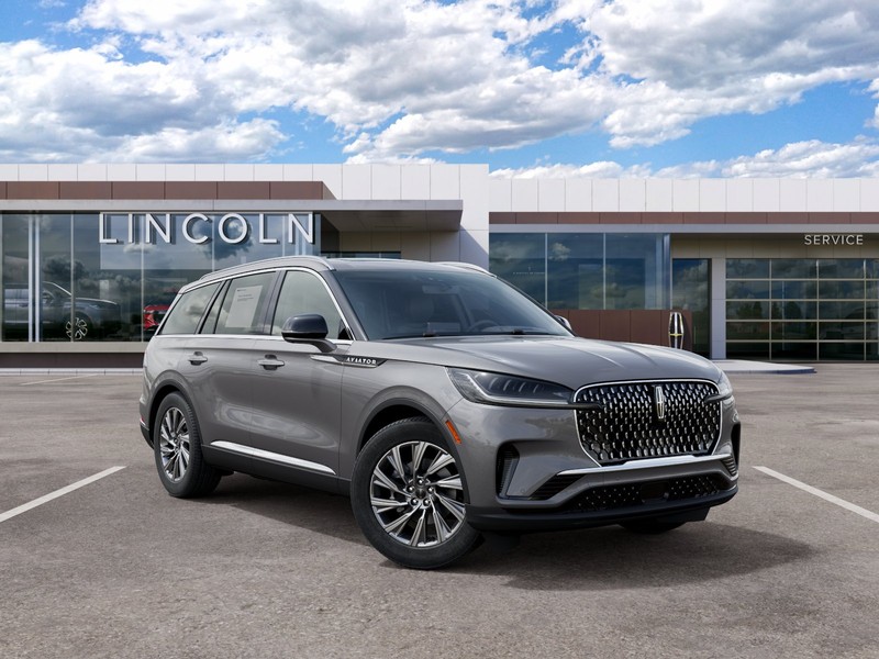 Lincoln Aviator Vehicle Full-screen Gallery Image 04