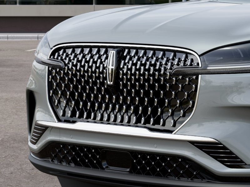 Lincoln Aviator Vehicle Full-screen Gallery Image 17