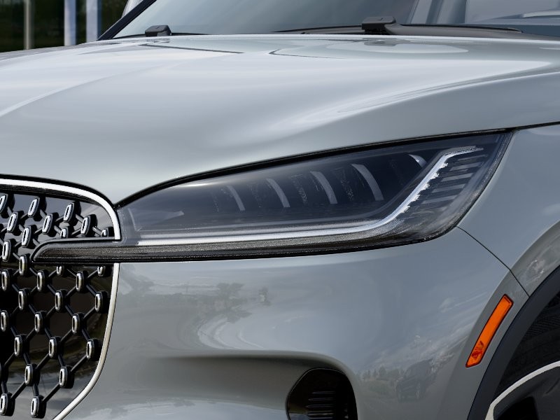 Lincoln Aviator Vehicle Full-screen Gallery Image 18