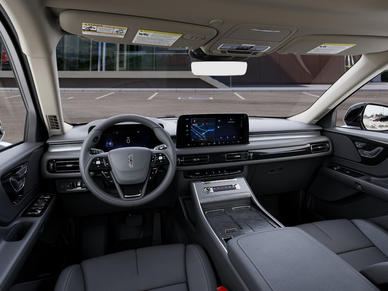 Lincoln Aviator Vehicle Full-screen Gallery Image 09