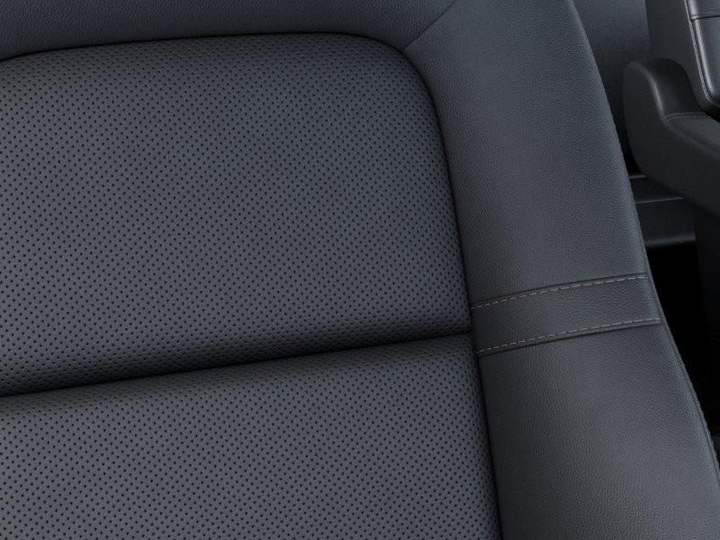 Lincoln Aviator Vehicle Full-screen Gallery Image 16