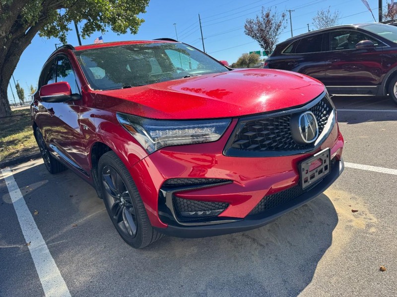 Acura RDX Vehicle Full-screen Gallery Image 04