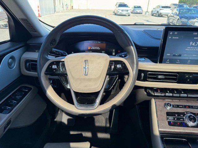2024 Lincoln Aviator Reserve thumbnail image 10
