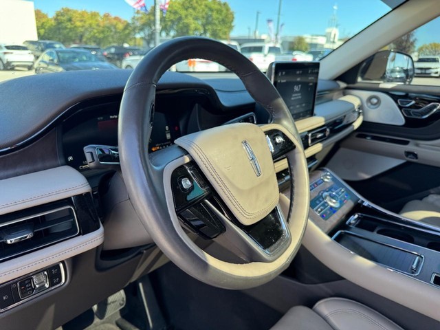 2024 Lincoln Aviator Reserve thumbnail image 15
