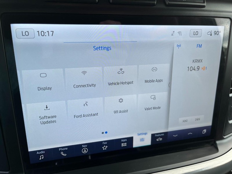 Ford F-150 Vehicle Full-screen Gallery Image 32