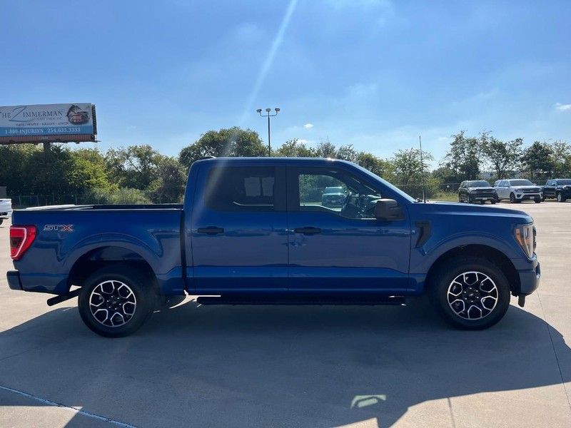 Ford F-150 Vehicle Full-screen Gallery Image 7