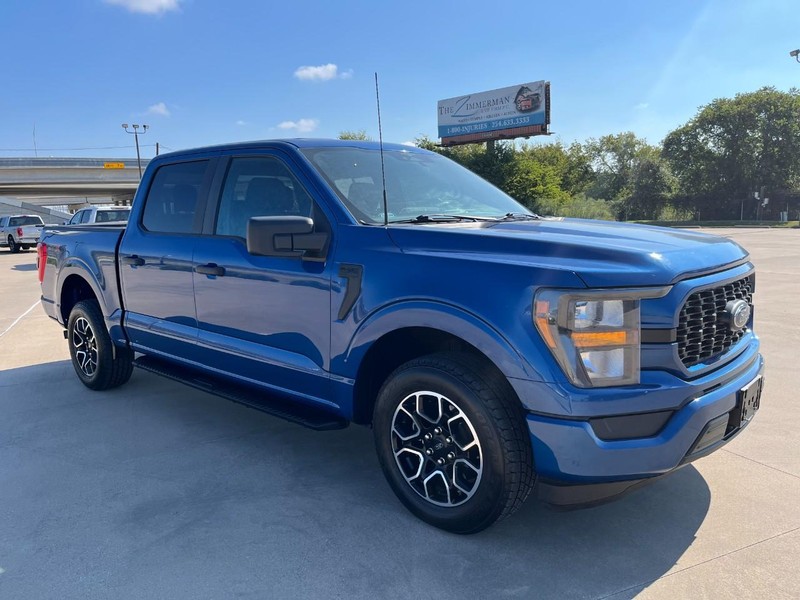 Ford F-150 Vehicle Full-screen Gallery Image 8