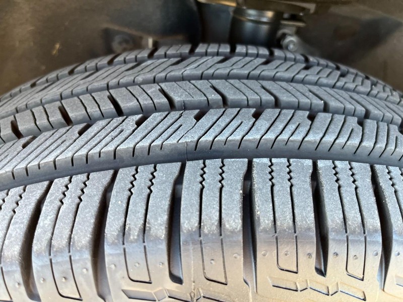 Ford Maverick Vehicle Full-screen Gallery Image 11