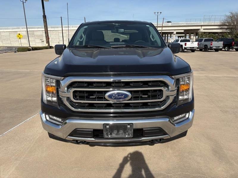 Ford F-150 Vehicle Full-screen Gallery Image 08