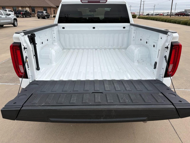 GMC Sierra 1500 Vehicle Full-screen Gallery Image 20