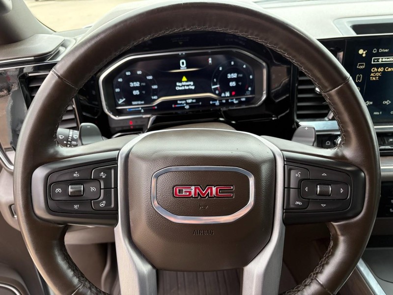 GMC Sierra 1500 Vehicle Full-screen Gallery Image 25