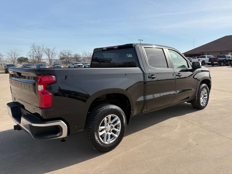 Chevrolet Silverado 1500 Vehicle Full-screen Gallery Image 6